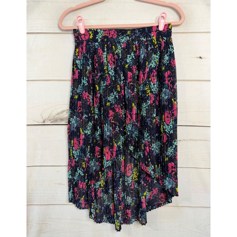 Kimchi Blue Urban Outfitters Floral Pleated High-Low Skirt Navy Pink Small
